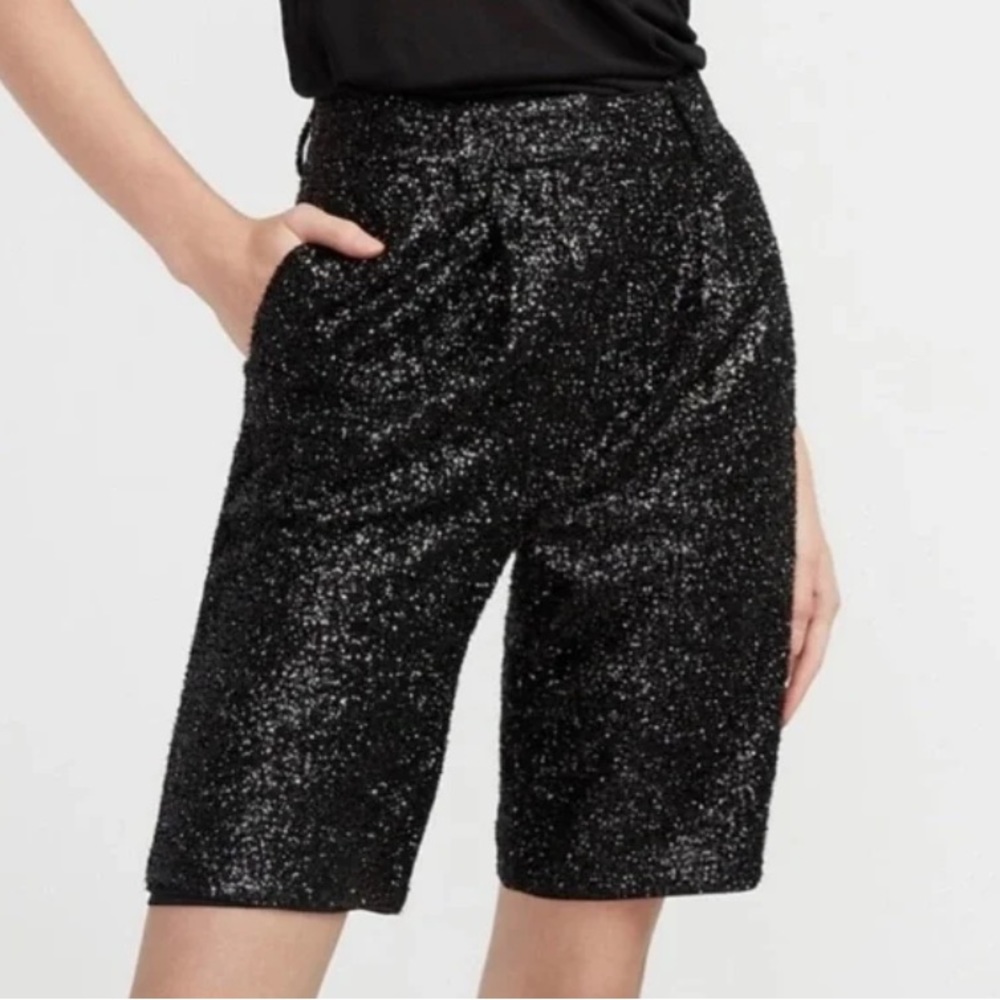 New Express black tinsel sequined pleated Bermuda shorts party